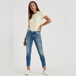 Lucky Brand Mid Rise Skinny Ava Ankle distressed chewed hem shark bites Size 27